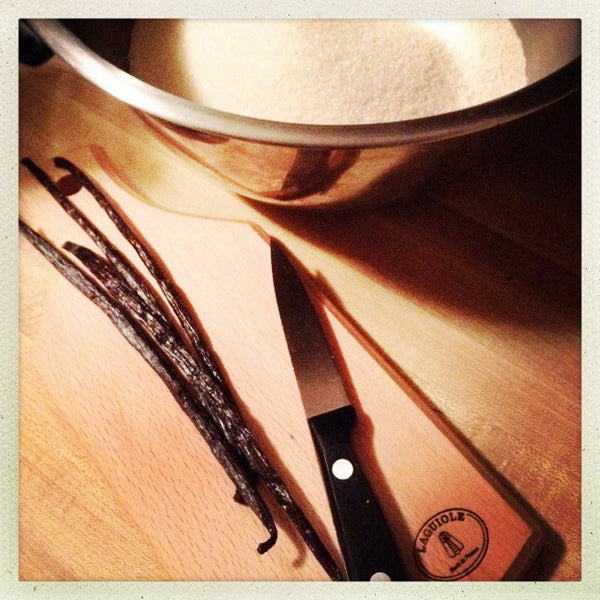 Luxe Vanilla Sugar/Sucre Vanillé Luxe 6oz. - Treasures of Alchemy